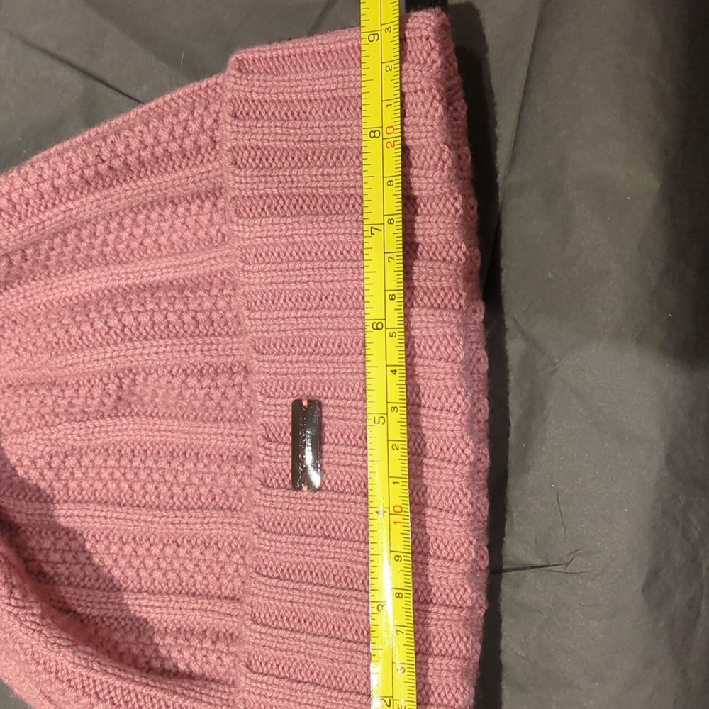Coach Cashmere Seed Stitch Knit Hat - Picture 5 of 6